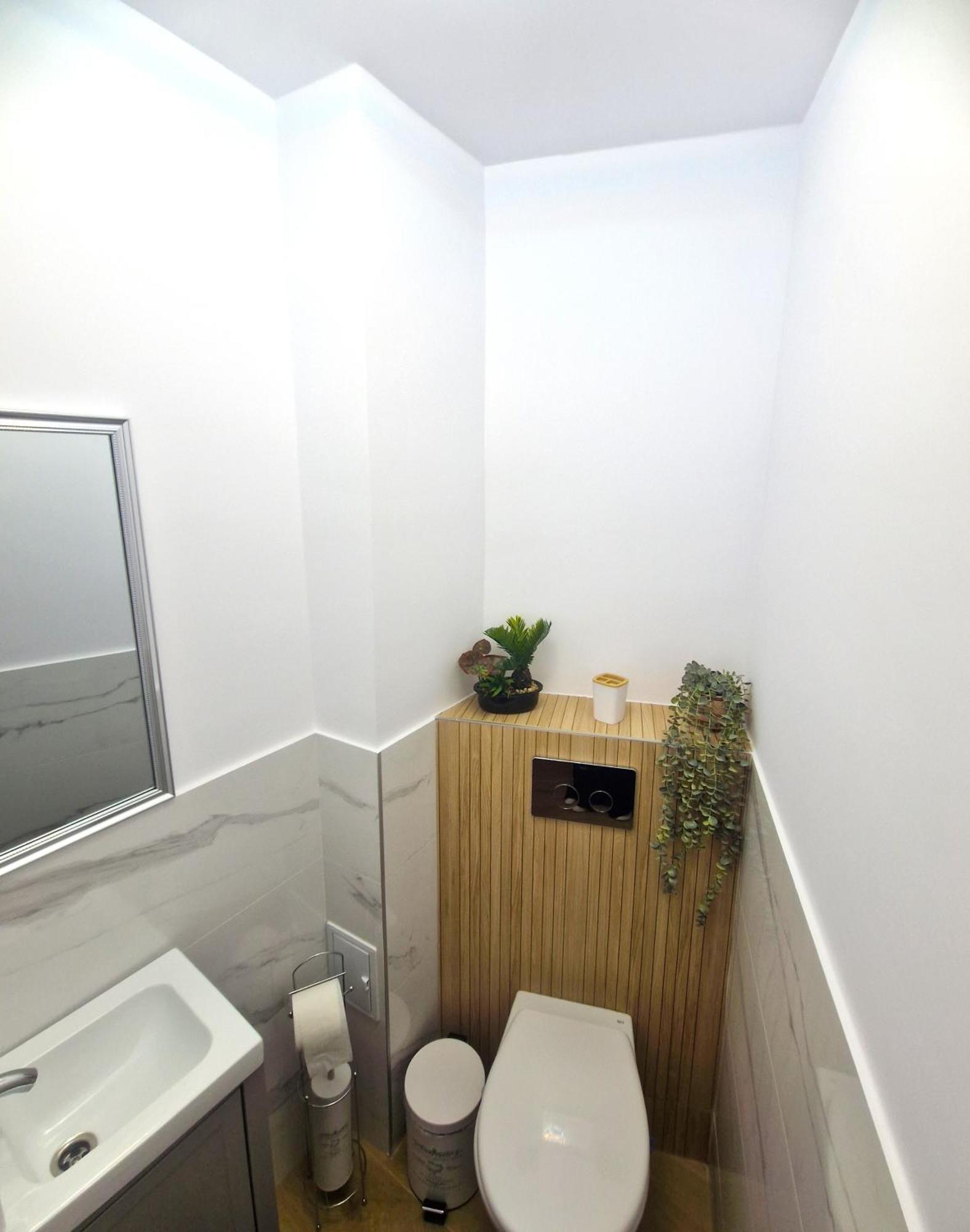 Ultracentral Luxury Apartament Curtea De Arges Ngoại thất bức ảnh