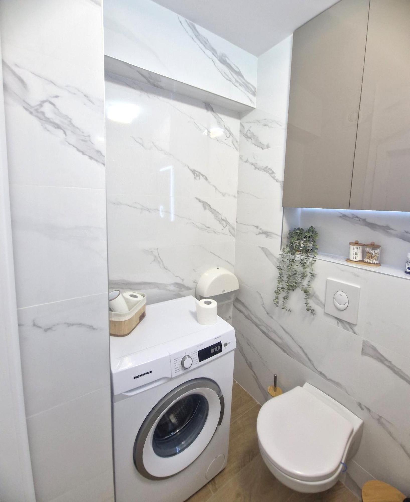 Ultracentral Luxury Apartament Curtea De Arges Ngoại thất bức ảnh